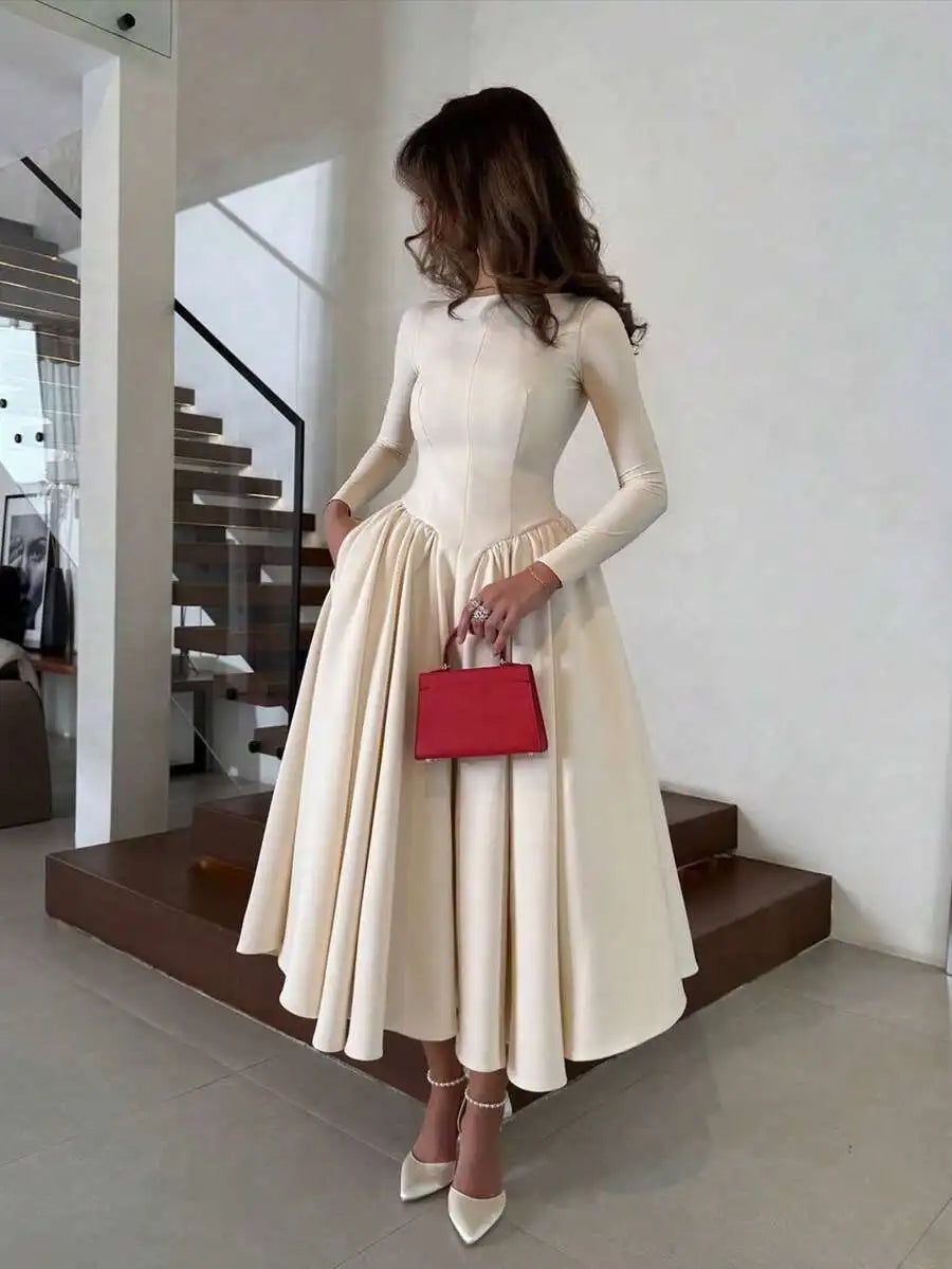 Elegant Pleated Maxi Dress With Long Sleeves And A-Line Skirt