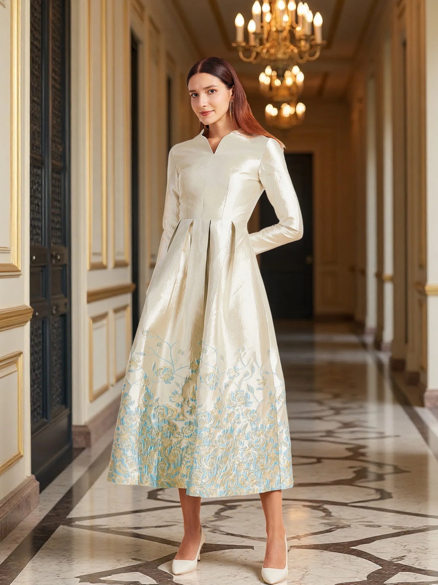 New Plus Size Slimming Dress - Champagne Gold Gradient Jacquard Stand-Collar Long Sleeve Tummy-Control Flared Evening Gown