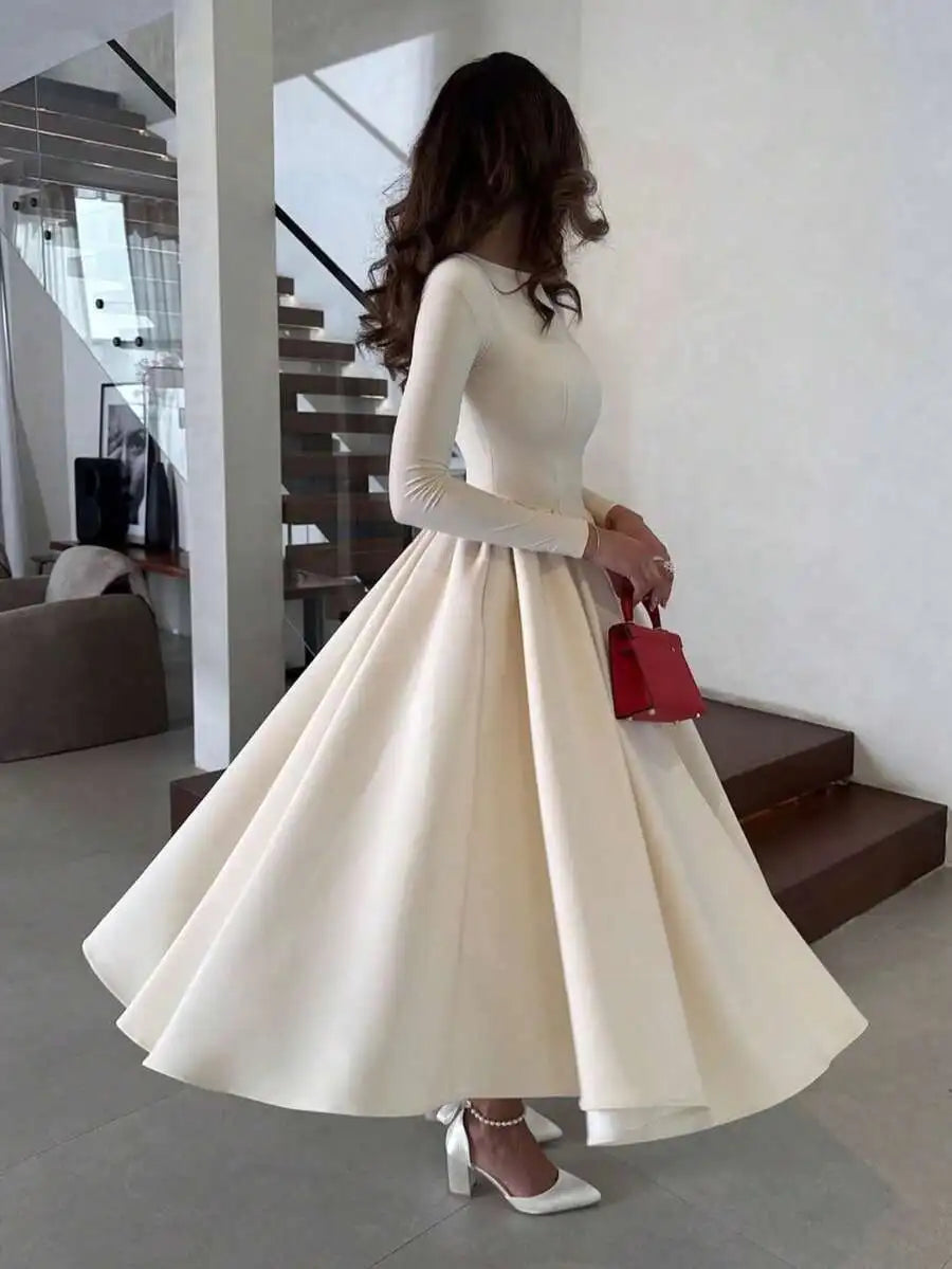 Elegant Pleated Maxi Dress With Long Sleeves And A-Line Skirt